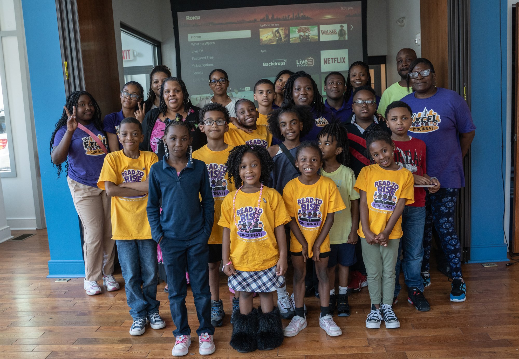 Read to Rise students, families, and staff together
